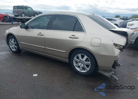 2005 Honda Accord 3.0 Ex z USA, uszkodzony, nr VIN 1HGCM665X5A015423